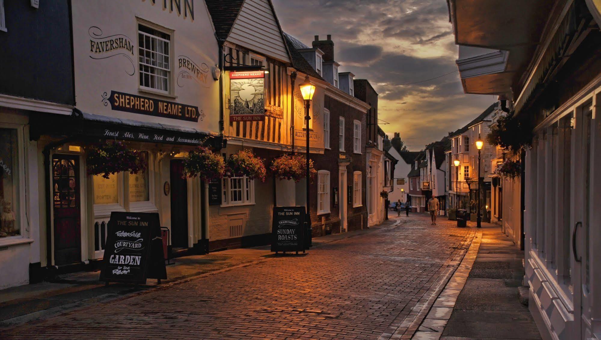 The Sun Inn Faversham Exterior photo