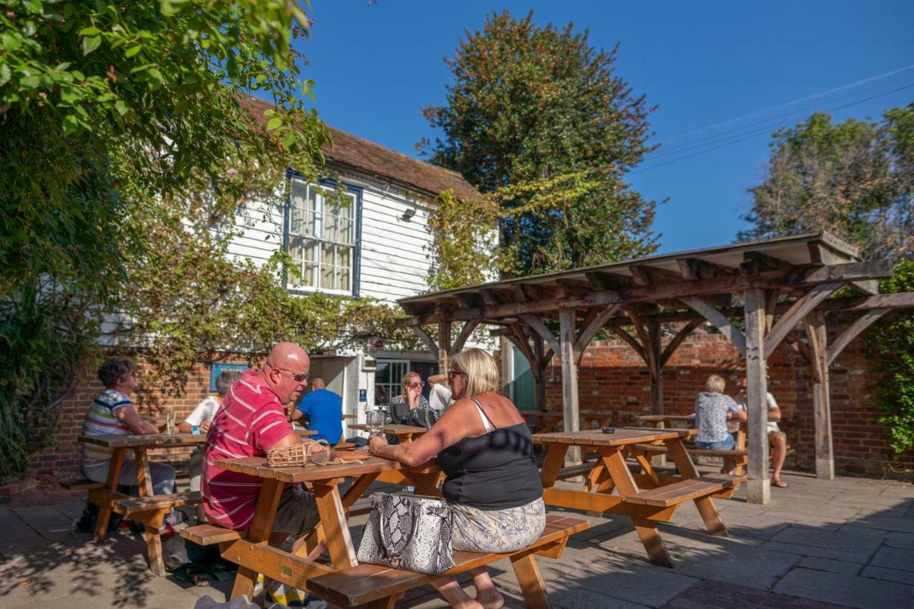 The Sun Inn Faversham Exterior photo